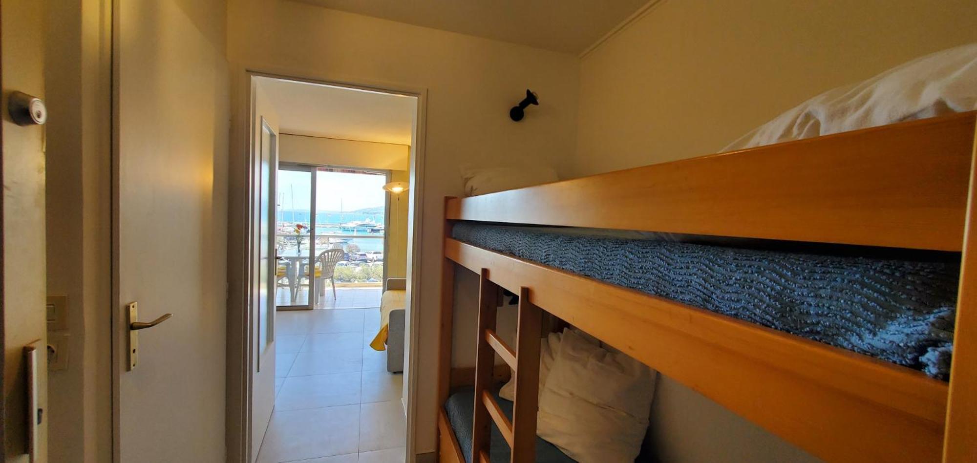 Appartement Le Capitole Vue 27m2 2 Adultes 2 Enfants Avec Climatisation Et Garage