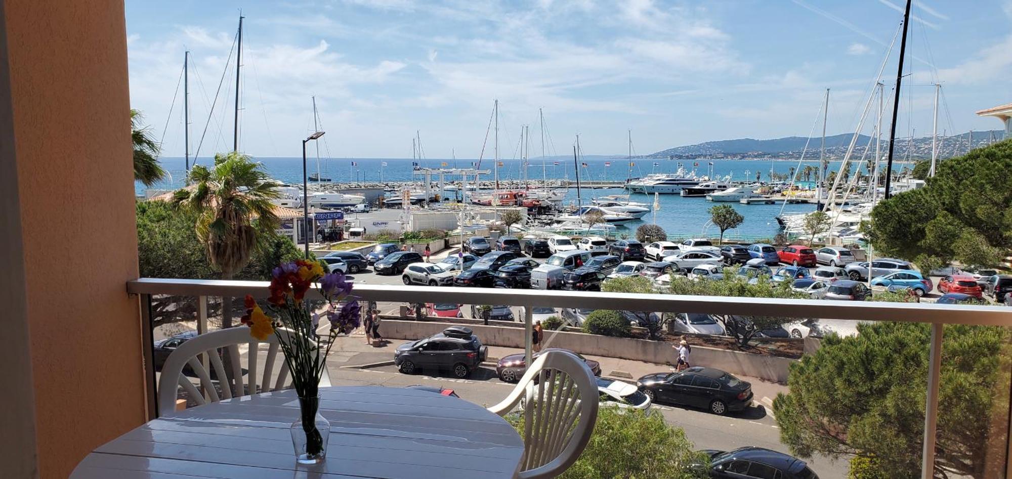 Le Capitole Vue 27m2 2 Adultes 2 Enfants Avec Climatisation Et Garage